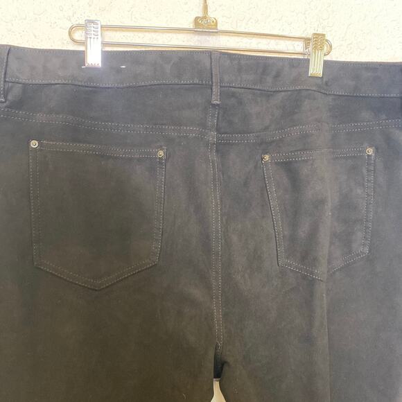 Chico’s Black Sueded Straight Leg Pants Pull On w/ Button EUC Sz 16 Polyester - Picture 6 of 14
